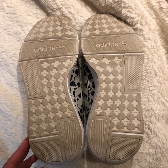 Adidas Leopard Swift Runs - Picture 6 of 6